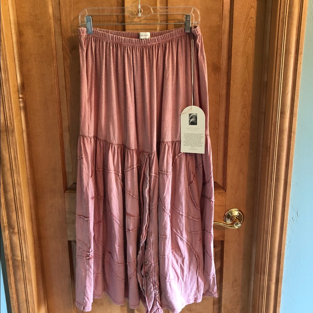 NWT Krista Larson Cactus skirt. Size 14-16